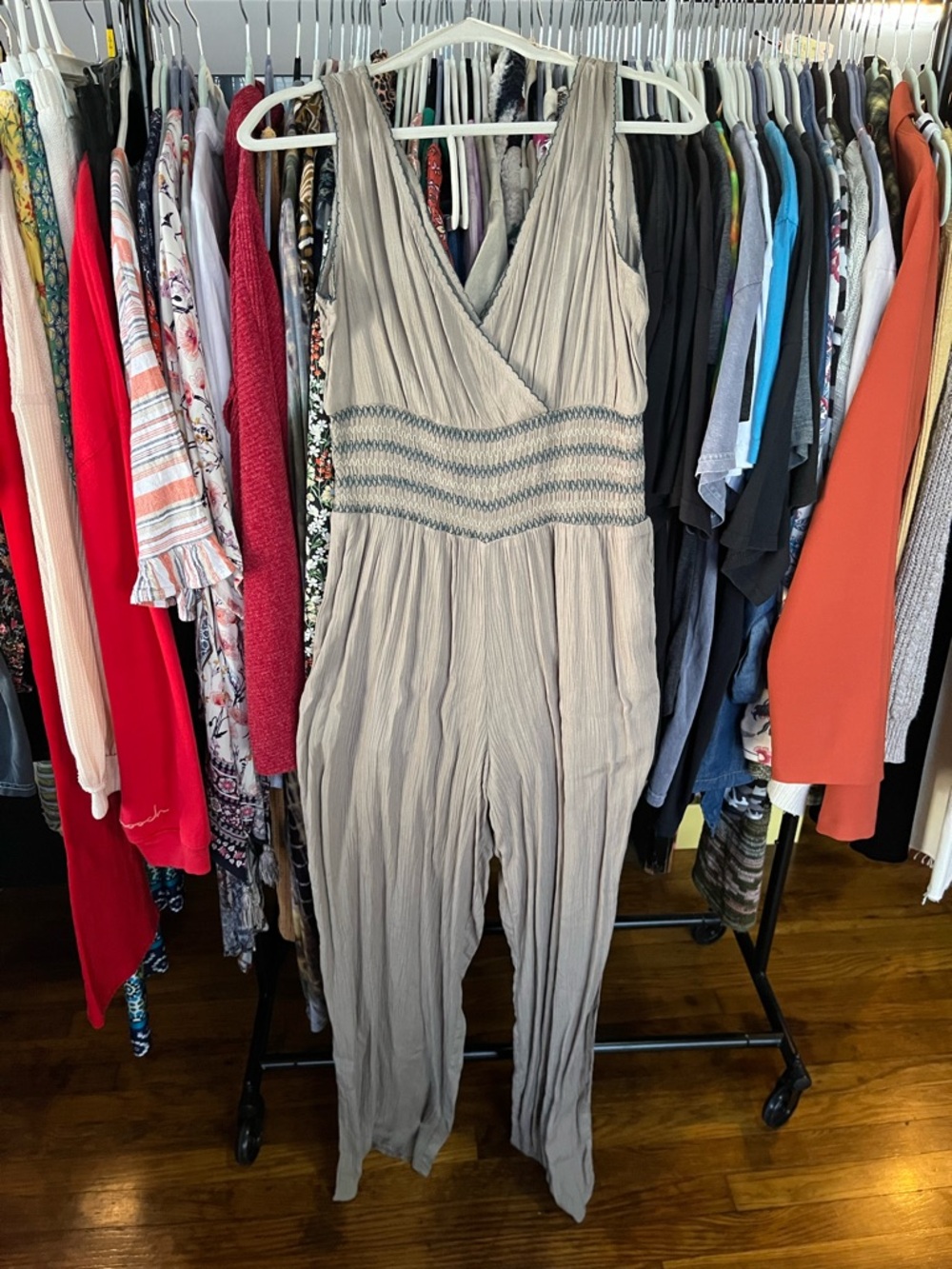 NWT Solitaire Medium Taupe & Teal Jumpsuit